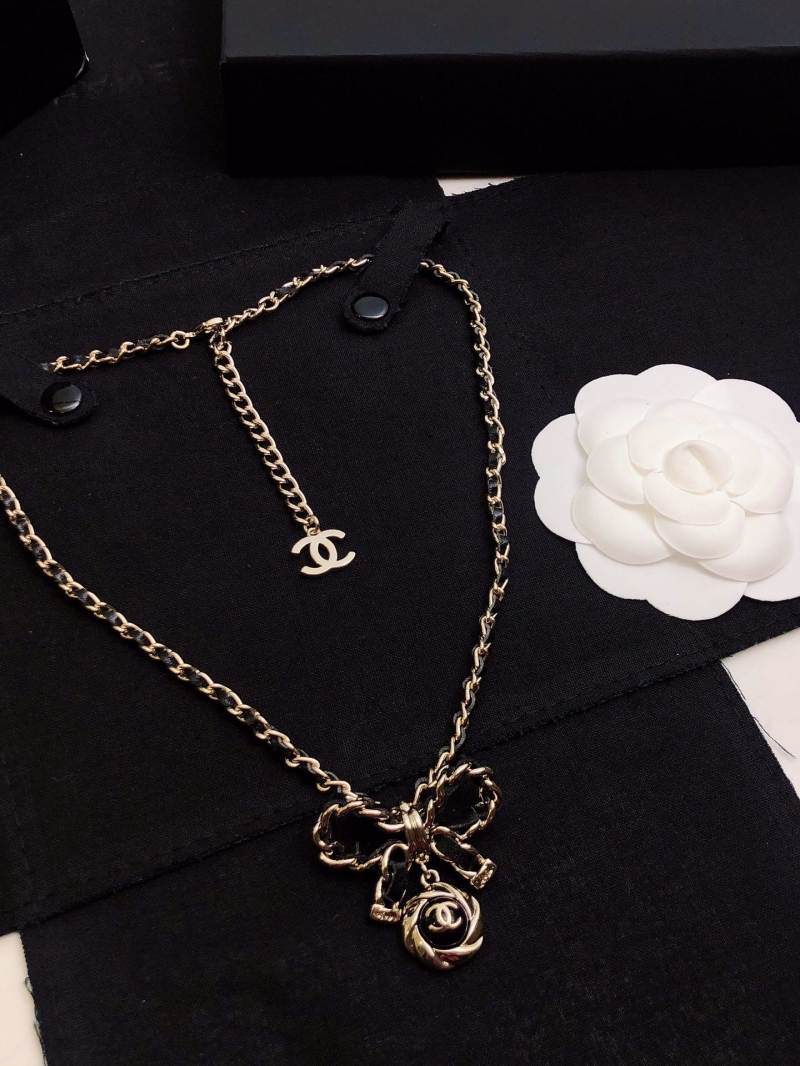 Ch**el necklaces